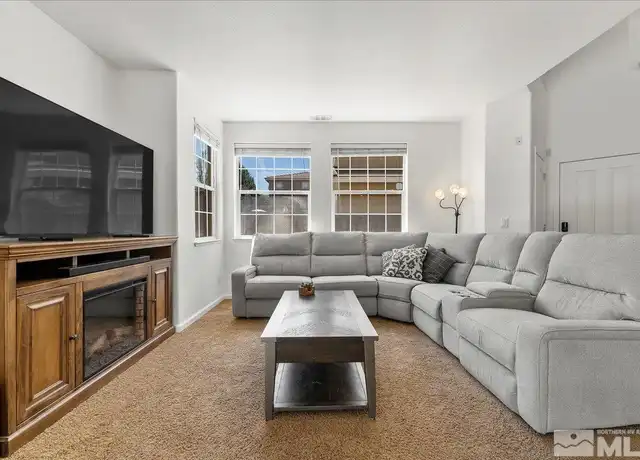 Property at 2572 Roman Dr Rm B, Sparks, NV, 89434, 1 bed, 1 bath, [object Object]