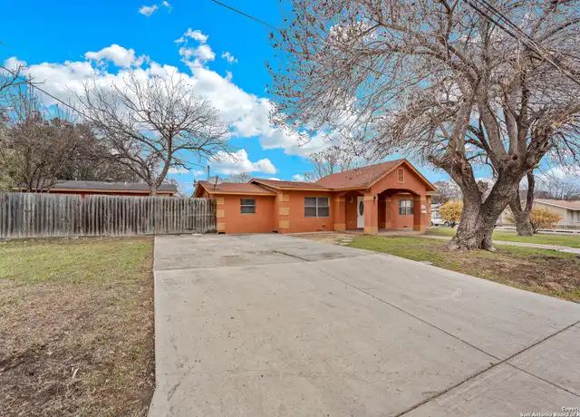 Property at 3323 W Woodlawn Ave, San Antonio, TX, 78228, 3 beds, 1 bath, [object Object]