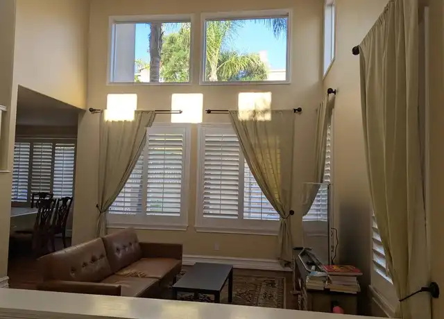 Property at 1012 Poplar Ct, Simi Valley, CA, 93065, 5 beds, 3 baths, [object Object]