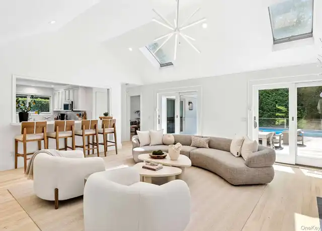 Property at 138 Sea Farm Ln, Bridgehampton, NY, 11932, 6 beds, 4 baths, [object Object]