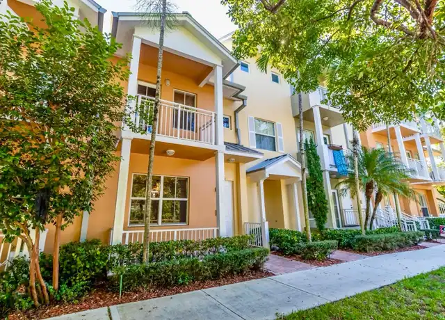 Property at 330 SW 14th Ave #330, Fort Lauderdale, FL, 33312, 1 bed, 1 bath, [object Object]