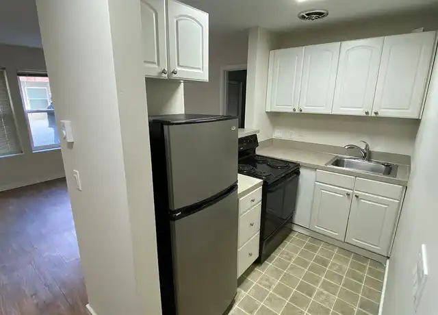 Property at Parkwing Apartments - 620 5th Ave W, Seattle, WA, 98119, 0-2 beds, 1-2 bath, [object Object]