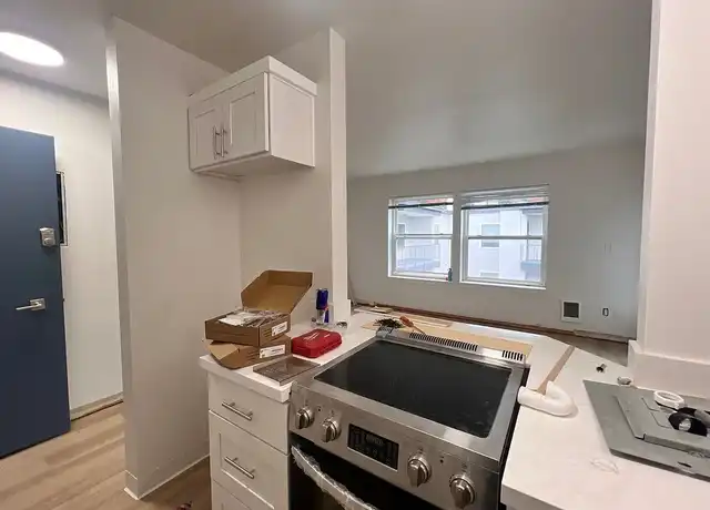 Property at Parkwing Apartments - 620 5th Ave W, Seattle, WA, 98119, 2 beds, 2 baths, [object Object]
