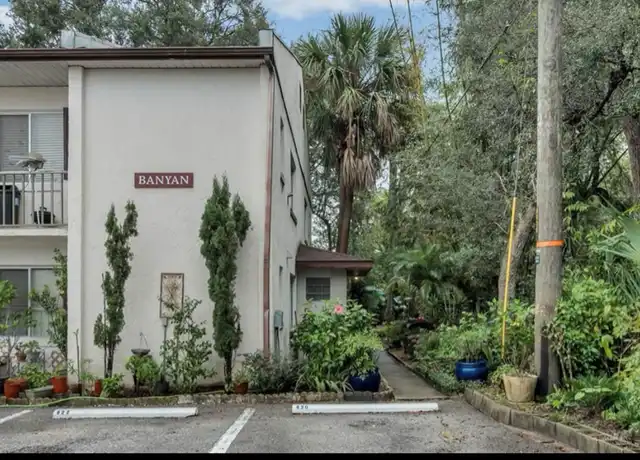 Property at 630 Pavare Ct, Winter Haven, FL, 33884, 1 bed, 2 baths, [object Object]