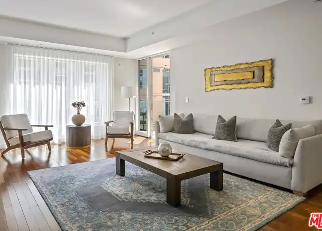 Property at 6250 Hollywood Blvd Unit 5J, Los Angeles, CA, 90028, 1 bed, 2 baths, [object Object]