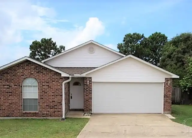 Property at 372 Mizzen Ln, Pensacola, FL, 32507, 3 beds, 3 baths, [object Object]