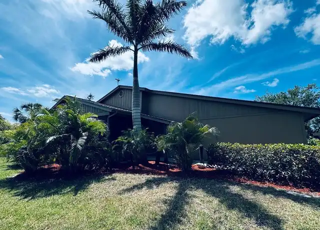 Property at 17690 Osprey Inlet Ct, Fort Myers, FL, 33908, 3 beds, 2 baths, [object Object]