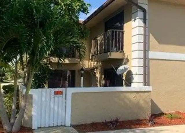 Property at 1482 N Lawnwood Cir Unit 31A, Fort Pierce, FL, 34950, 2 beds, 1.5 baths, [object Object]