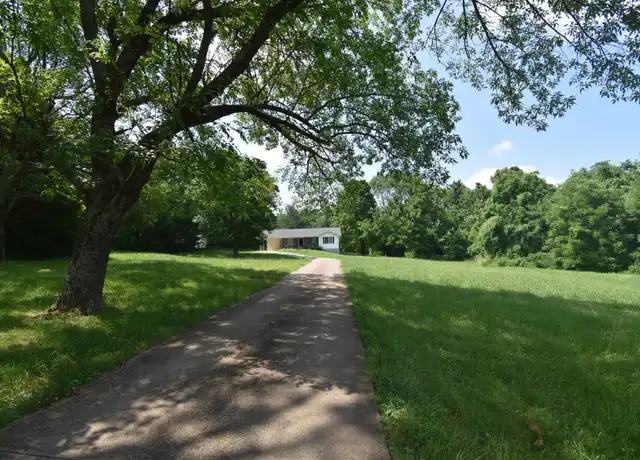 Property at 506 Lafayette Rd, Clarksville, TN, 37042, 2 beds, 1 bath, [object Object]