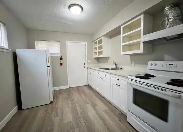 Property at 7814 Glass St Unit 7814, Houston, TX, 77016, 2 beds, 1 bath, [object Object]