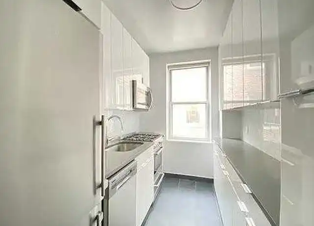 Property at 780 Greenwich St Unit 5L, New York, NY, 10014, 1 bed, 1 bath, [object Object]