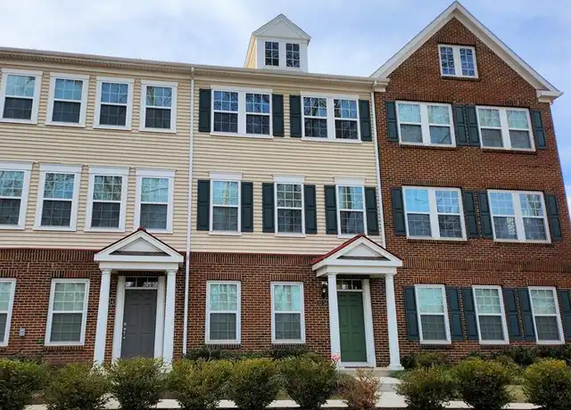 Property at 12-36 Plaza Rd, Fair Lawn, NJ, 07410, 3 beds, 3.5 baths, [object Object]