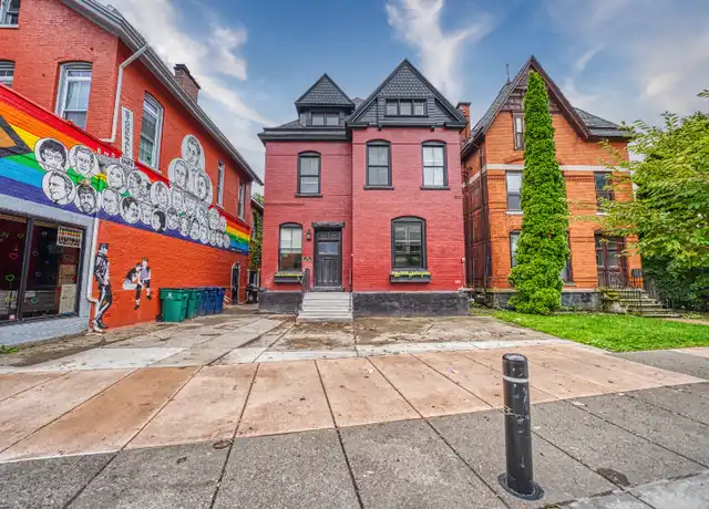 Property at 46 Allen St Unit 5, Buffalo, NY, 14202, 2 beds, 1 bath, [object Object]