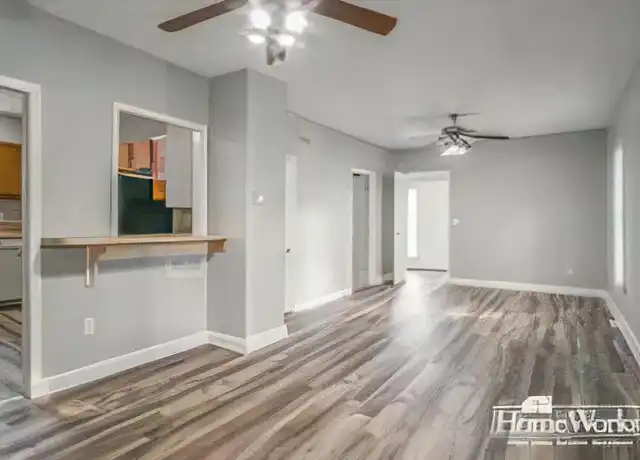 Property at 415 E 16th St Unit A-1, Mishawaka, IN, 46544, 3 beds, 1 bath, [object Object]