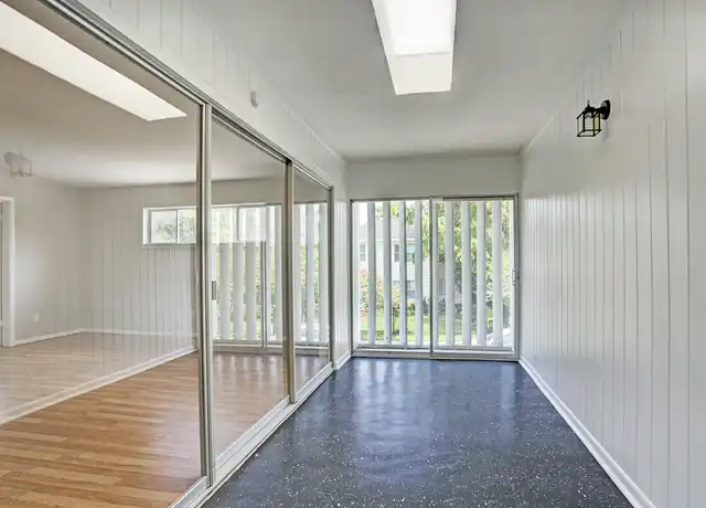 Property at 3703 Roseland St Unit 14, Houston, TX, 77006, 1 bed, 1 bath, [object Object]