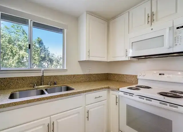 Property at Copperwood - 7870 Locher Way, Citrus Heights, CA, 95610, 1-2 bed, 1-2 bath, [object Object]