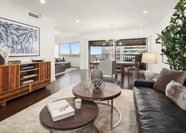 Property at 10450 Wilshire Blvd Unit C, Los Angeles, CA, 90024, 1 bed, 1 bath, [object Object]