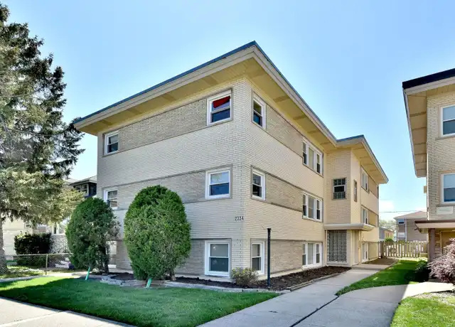 Property at 2334 N 72nd Ct Unit 2W, Elmwood Park, IL, 60707, 2 beds, 1 bath, [object Object]