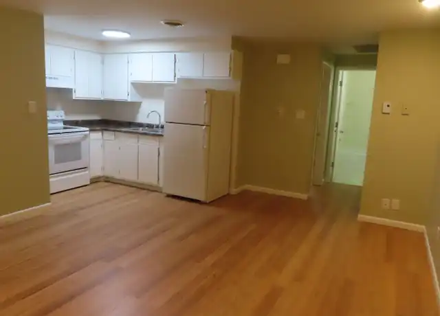 Property at 1107 W Washington Blvd Apt 7, Fort Wayne, IN, 46802, 1 bed, 1 bath, [object Object]