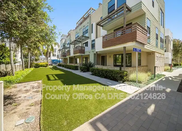 Property at 661 W 17th St, Costa Mesa, CA, 92627, 2 beds, 4 baths, [object Object]