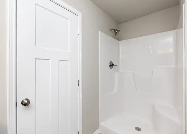 Property at 6128 Bradford Ln Unit 6128, Johnston, IA, 50131, 2 beds, 2.5 baths, [object Object]