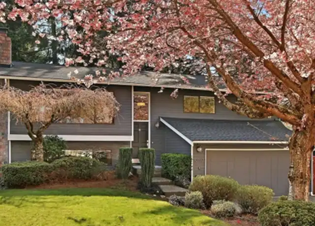 Property at 10707 NE 53rd St, Kirkland, WA, 98033, 4 beds, 3 baths, [object Object]