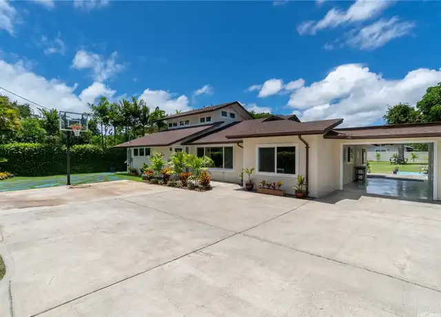 Property at 63 S Kalaheo Ave, Kailua, HI, 96734, 4 beds, 3 baths, [object Object]