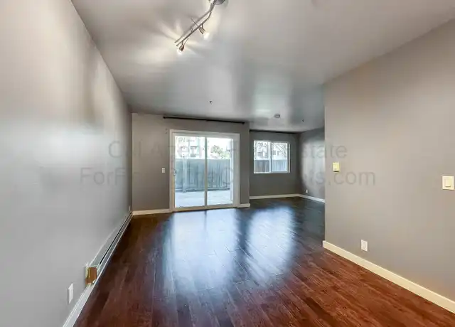 Property at 6400 Christie Ave #1111, Emeryville, CA, 94608, 0 beds, 1 bath, [object Object]