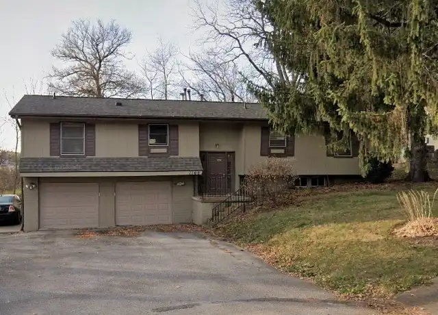 Property at 1108 10th St Unit A, Coralville, IA, 52241, 2 beds, 1 bath, [object Object]