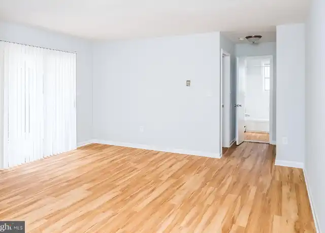 Property at 706 Nottingham Rd Unit 7063B, Baltimore, MD, 21229, 1 bed, 1 bath, [object Object]