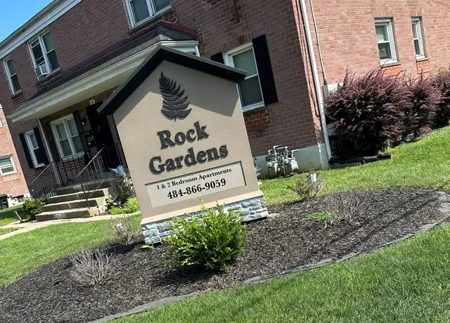 Property at Rock Street Gardens - 282 Rock St, Easton, PA, 18042, 2 beds, 1 bath, [object Object]