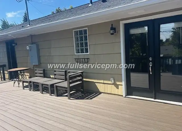 Property at 9322 31st Ave SW, Seattle, WA, 98126, 3 beds, 1.5 baths, [object Object]
