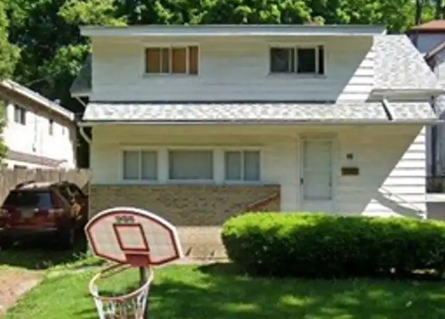 Property at 49 E Emerling Ave, Akron, OH, 44301, 3 beds, 1 bath, [object Object]