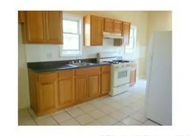 Property at 235 Starr St Unit 1, New Haven, CT, 06511, 3 beds, 1 bath, [object Object]