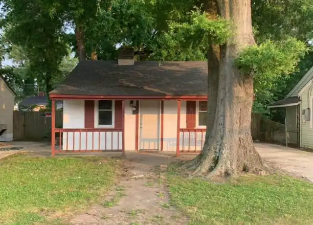 Property at 646 36th St, Newport News, VA, 23607, 2 beds, 1 bath, [object Object]