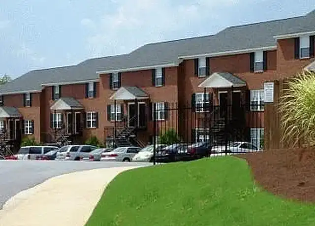 Property at Stonecrest - 145 North Ave, Athens, GA, 30601, 2-3 beds, 2.5-3 baths, [object Object]