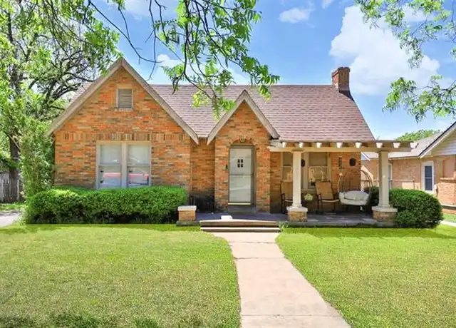 Property at 533 E North 16th St, Abilene, TX, 79601, 4 beds, 2 baths, [object Object]
