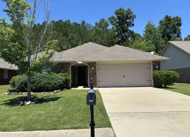 Property at 480 River Crest Dr N, Helena, AL, 35080, 3 beds, 2 baths, [object Object]