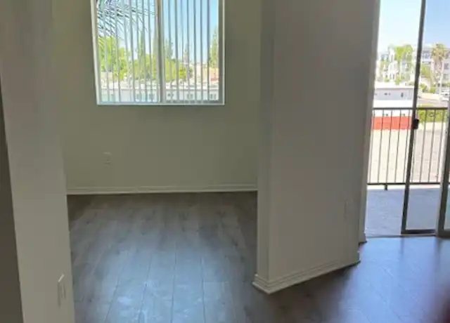 Property at 11430 Burbank Blvd Unit 322, North Hollywood, CA, 91601, 1 bed, 1 bath, [object Object]