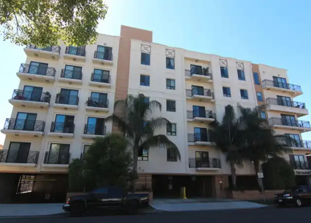 Property at 311 S Gramercy Pl #204, Los Angeles, CA, 90020, 3 beds, 2 baths, [object Object]