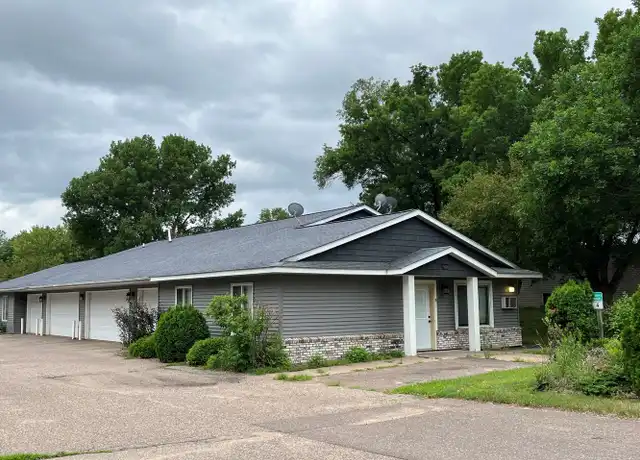 Property at 1914 2nd Ave NE Unit 3, Menomonie, WI, 54751, 2 beds, 1 bath, [object Object]