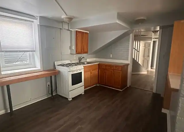 Property at 422 Pearl St, Ypsilanti, MI, 48197, 2 beds, 1 bath, [object Object]