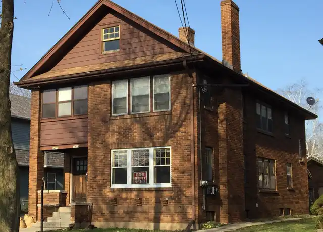 Property at 1419 North Ave Unit 2, Rockford, IL, 61103, 3 beds, 1 bath, [object Object]