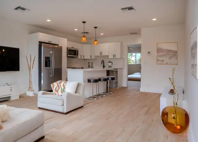 Property at 238 SE 1st Ave Unit 2, Delray Beach, FL, 33444, 1 bed, 1 bath, [object Object]