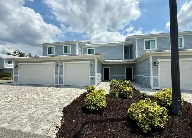 Property at 2613 Tanoak Ter, Winter Haven, FL, 33881, 2 beds, 2.5 baths, [object Object]