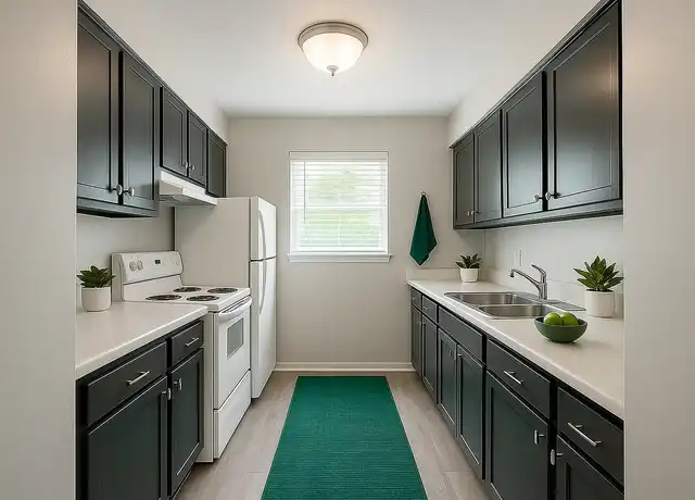 Property at Vines at Meridian - 5418 N Meridian Ave, Oklahoma City, OK, 73112, 2 beds, 1.5 baths, [object Object]