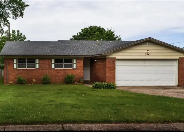 Property at 324 Rodric Cir, Siloam Springs, AR, 72761, 3 beds, 2 baths, [object Object]