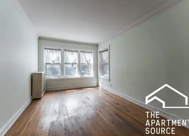 Property at 1923 W Winnemac Ave, Chicago, IL, 60640, 1 bed, 1 bath, [object Object]