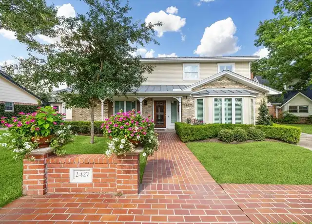 Property at 2427 Blue Water Ln, Houston, TX, 77018, 4 beds, 2 baths, [object Object]