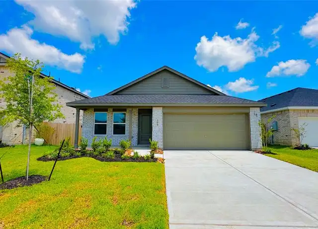 Property at 206 Amy St, Angleton, TX, 77515, 4 beds, 2 baths, [object Object]